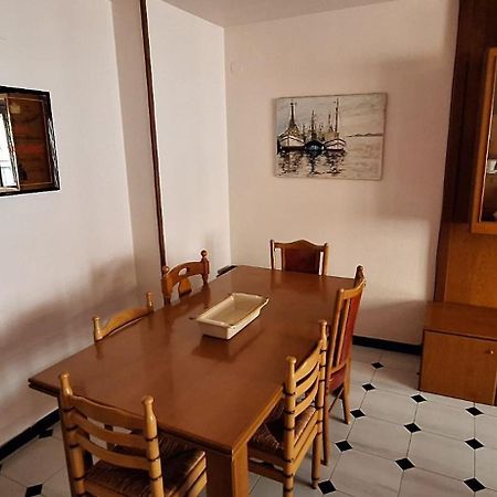 Apartamentos Casa May 1- Centro Benidorm-Solo Mayores De 30 Anos Y Familias Zewnętrze zdjęcie
