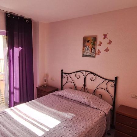 Apartamentos Casa May 1- Centro Benidorm-Solo Mayores De 30 Anos Y Familias Zewnętrze zdjęcie