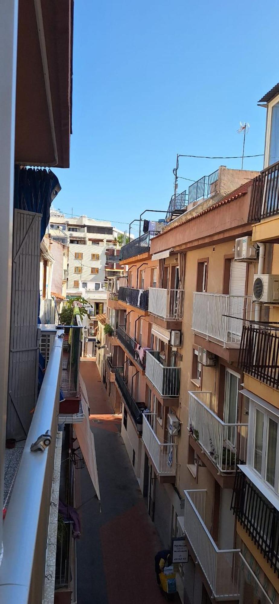 Apartamentos Casa May 1- Centro Benidorm-Solo Mayores De 30 Anos Y Familias Zewnętrze zdjęcie