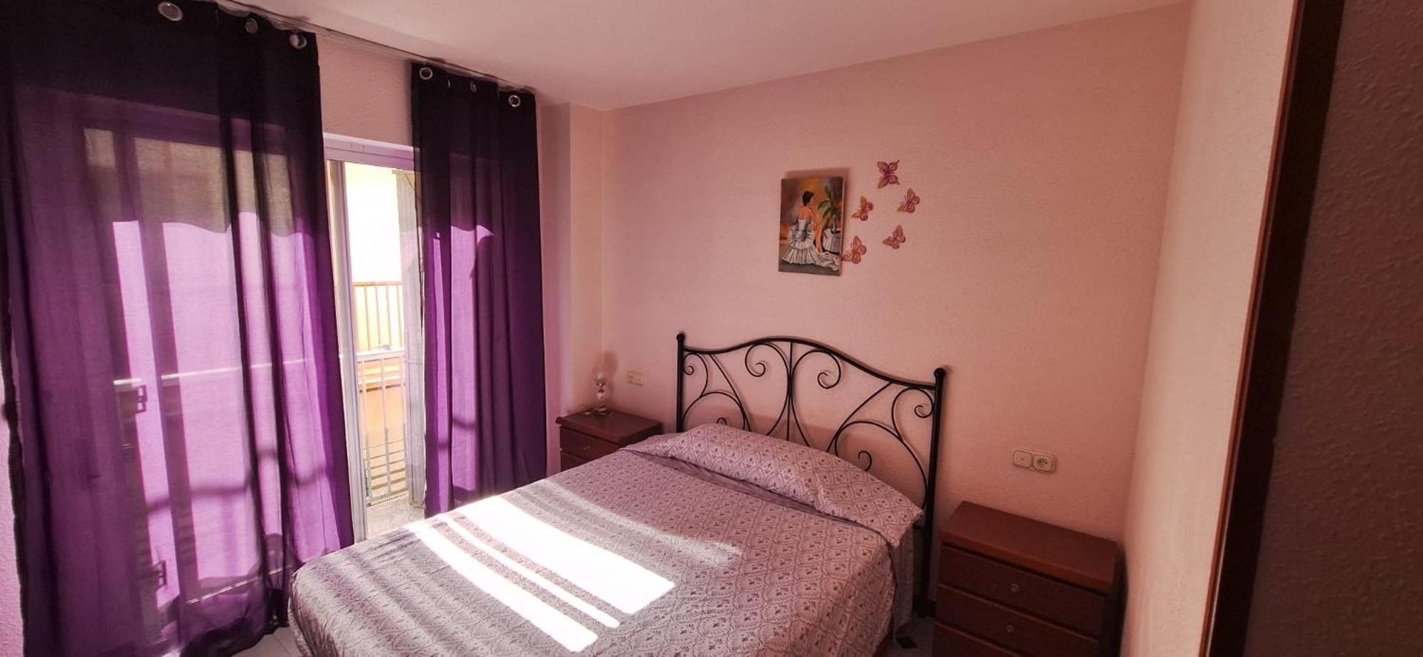 Apartamentos Casa May 1- Centro Benidorm-Solo Mayores De 30 Anos Y Familias Zewnętrze zdjęcie